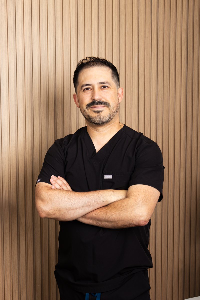 Dr. Rafael Melgoza, ginecólogo y obstetra en Tijuana